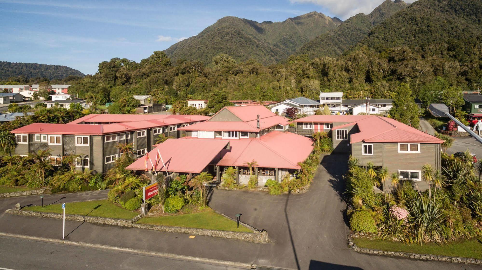 Heartland Hotel Glacier Country Glaciar Fox Exterior foto